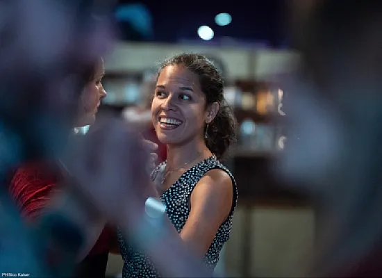Jessica Gerdel teaching a Tango Argentino lesson in Vienna