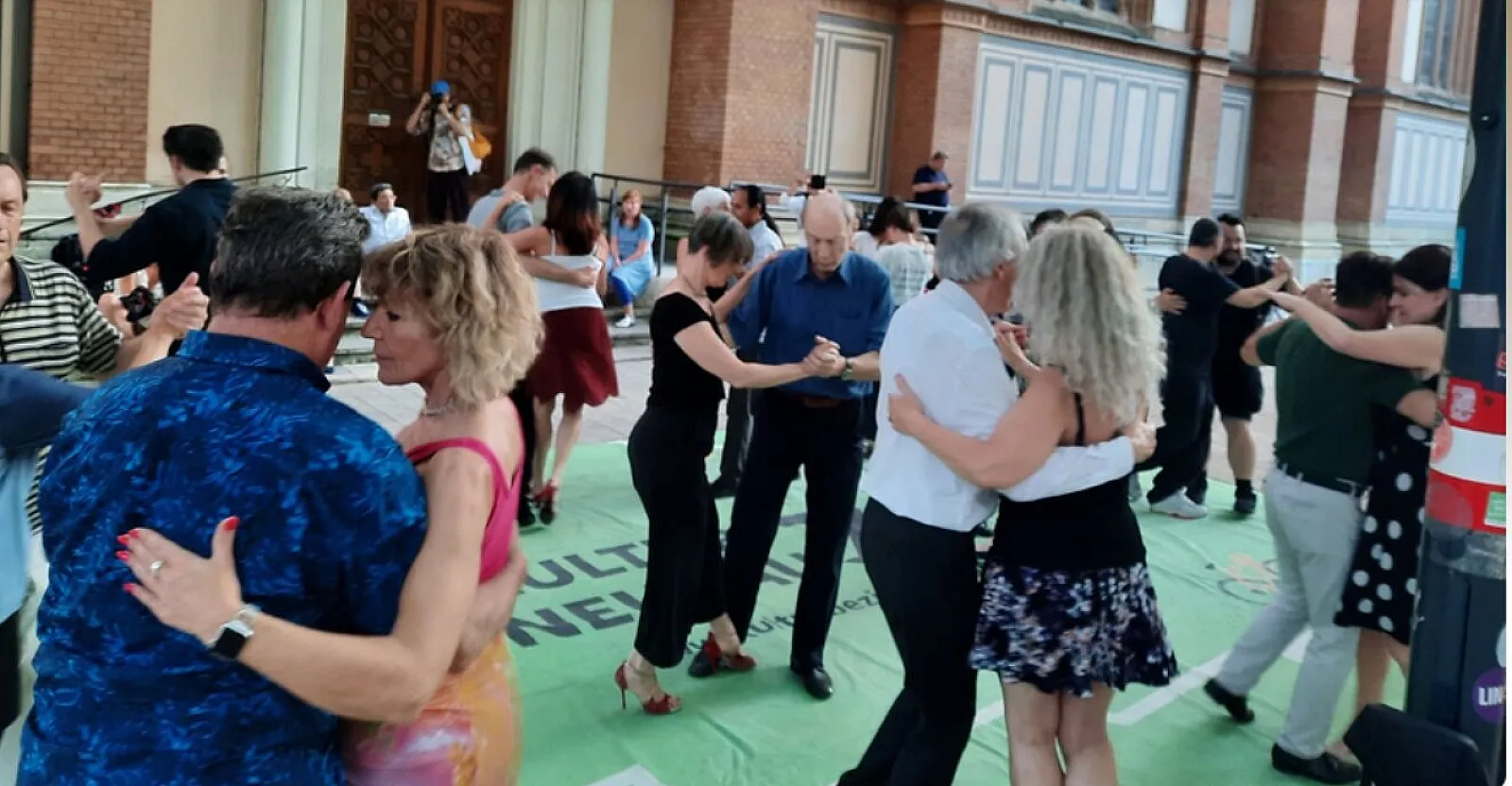 Neubau Tanzt Tango Argentino – Open Air Milonga